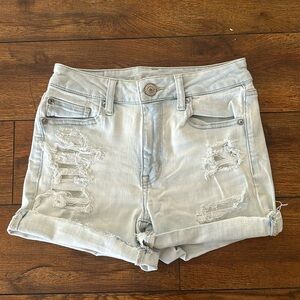 American Eagle Next Level Stretch mid-rise size 4 denim shorts